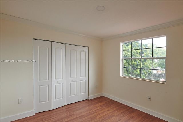 20030 NW 83rd Ct, Hialeah, FL 33015