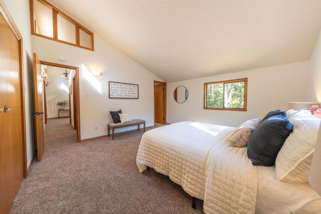 11520 Blackberry Pl, Nevada City, CA 95959