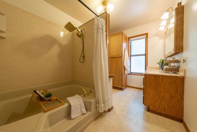 11520 Blackberry Pl, Nevada City, CA 95959