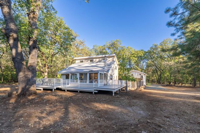 11520 Blackberry Pl, Nevada City, CA 95959