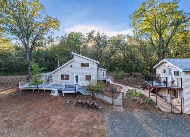 11520 Blackberry Pl, Nevada City, CA 95959