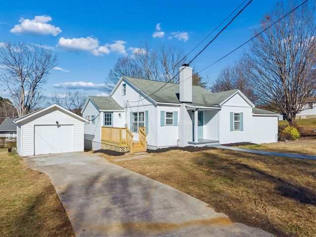 406 Taylor Street, Athens, TN 37303