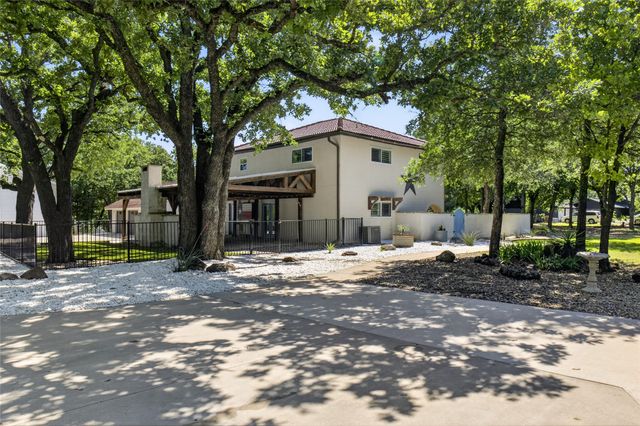 690 Orchid Hill Lane, Copper Canyon, TX 76226