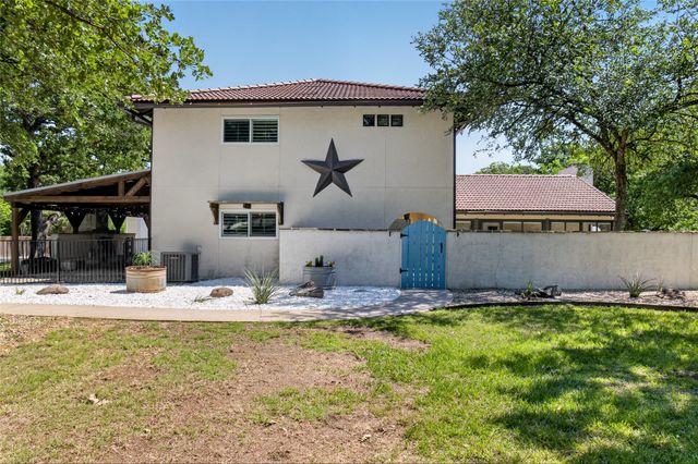 690 Orchid Hill Lane, Copper Canyon, TX 76226