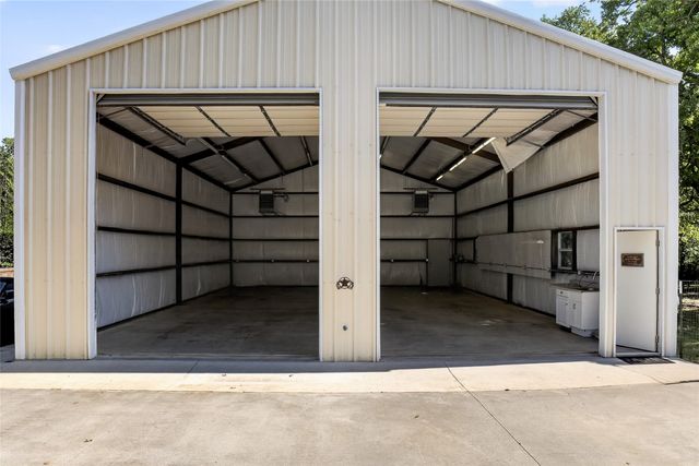 690 Orchid Hill Lane, Copper Canyon, TX 76226