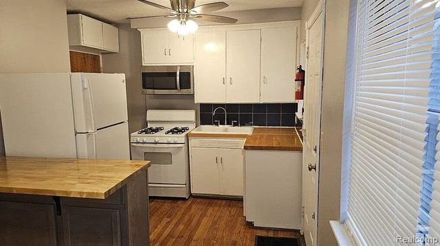 316 Sheffield Avenue, Flint, MI 48503