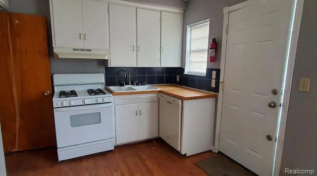 316 Sheffield Avenue, Flint, MI 48503