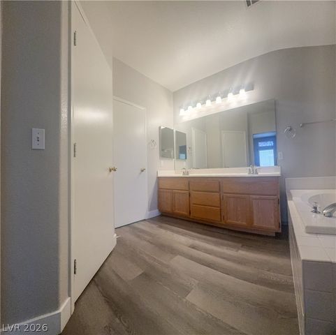 30 Hatten Bay Street, Henderson, NV 89012