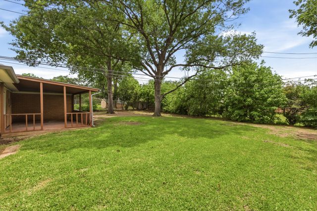 7004 Marilyn Lane, North Richland Hills, TX 76180