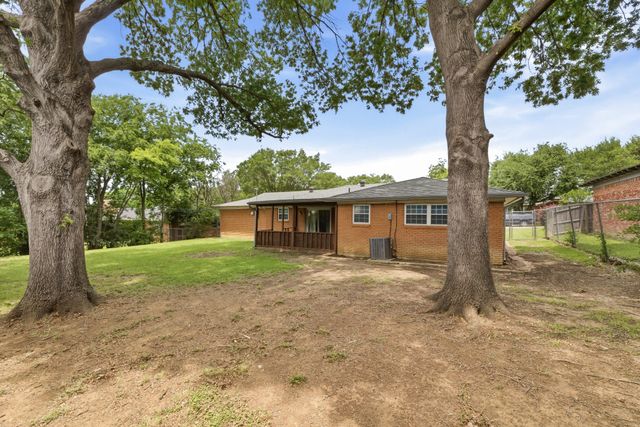 7004 Marilyn Lane, North Richland Hills, TX 76180