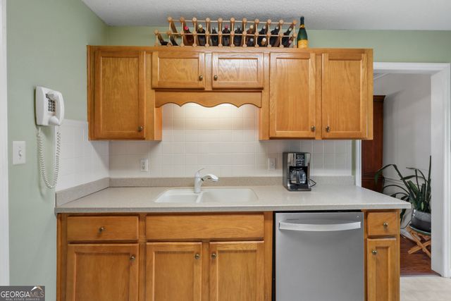 135 Hawthorne Drive, Guyton, GA 31312