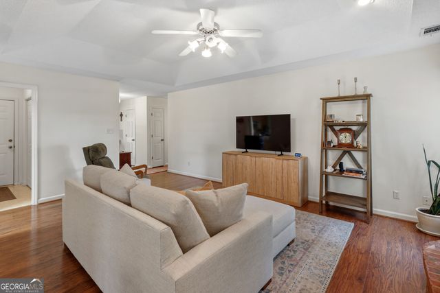 135 Hawthorne Drive, Guyton, GA 31312