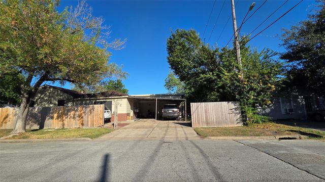 2111 3rd Street, Galena Park, TX 77547