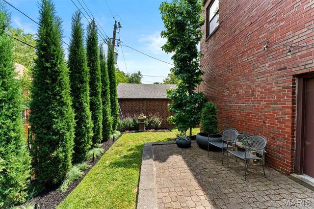 7247 Princeton Avenue, University City, MO 63130