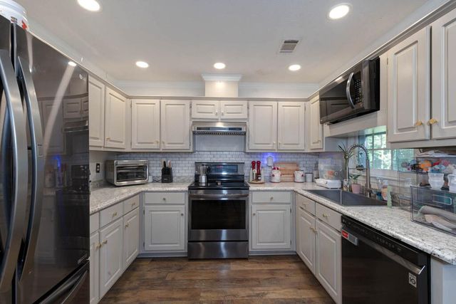 260 Spring Lake Drive, Fortson, GA 31808