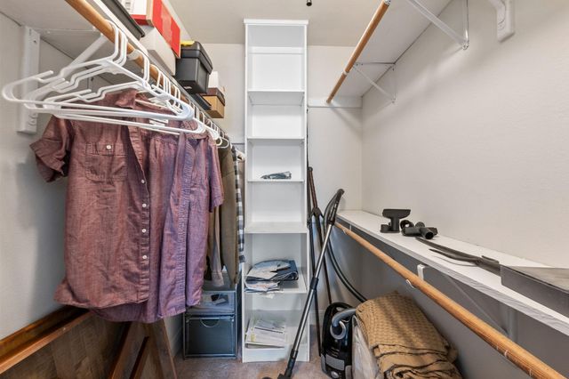 2500 Steck Ave 22, Austin, TX 78757