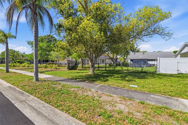 4550 MURCROSS LANE, New Port Richey, FL 34653