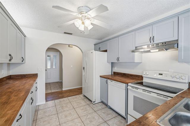 4550 MURCROSS LANE, New Port Richey, FL 34653