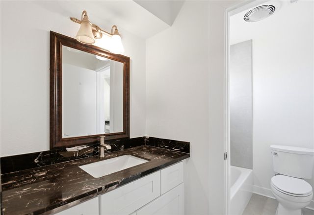 9407 Denbury Way, Houston, TX 77025