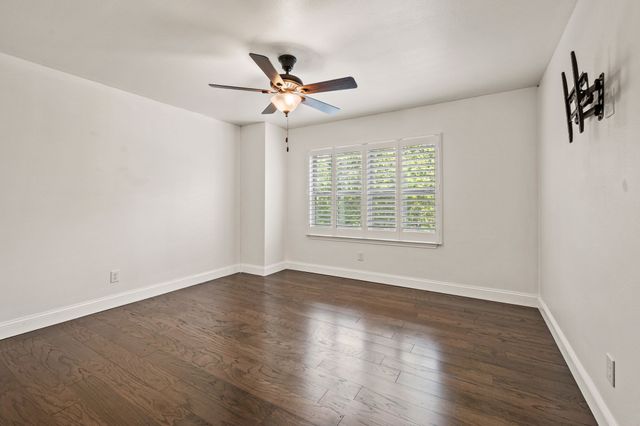 6809 Schubert, Colleyville, TX 76034