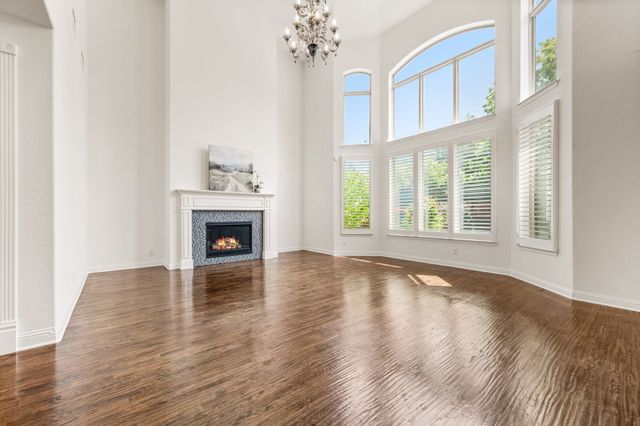 6809 Schubert, Colleyville, TX 76034