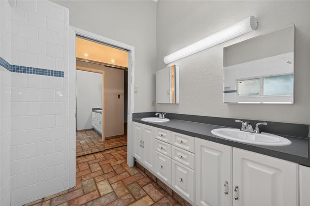 2946 Creekway Circle, Missouri City, TX 77459