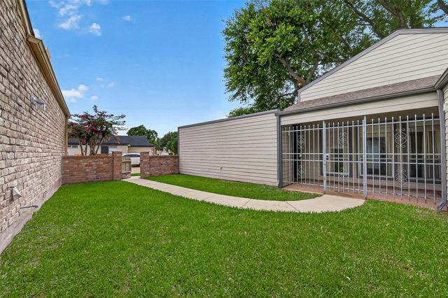 2946 Creekway Circle, Missouri City, TX 77459