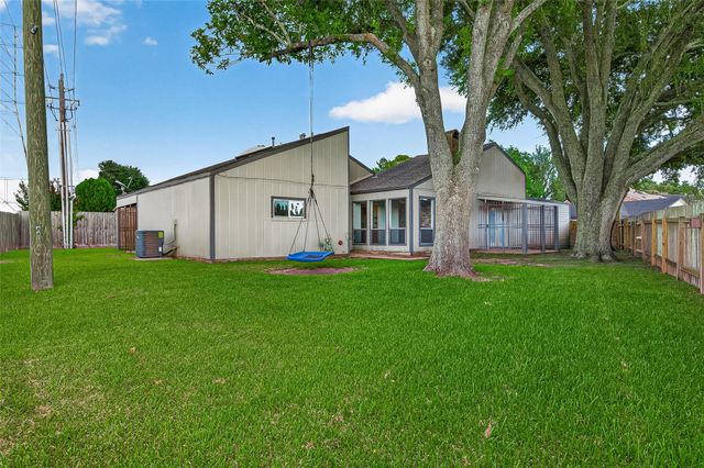 2946 Creekway Circle, Missouri City, TX 77459