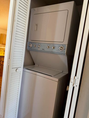 4413 Woodstock Drive A, West Palm Beach, FL 33409