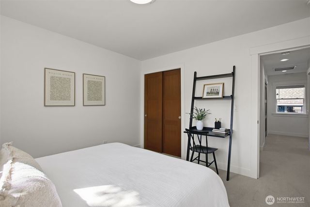 4812 S Frontenac Street, Seattle, WA 98118