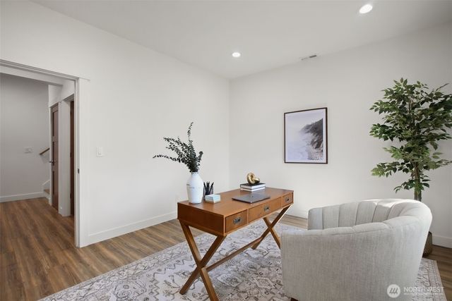 4812 S Frontenac Street, Seattle, WA 98118