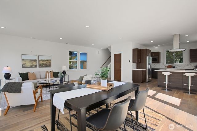 4812 S Frontenac Street, Seattle, WA 98118