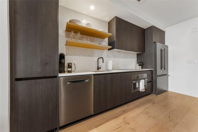 48 East Ave 2211, Austin, TX 78701