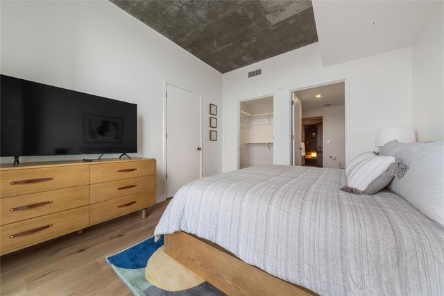 48 East Ave 2211, Austin, TX 78701