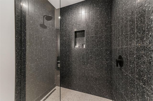 48 East Ave 2211, Austin, TX 78701