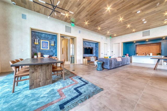 48 East Ave 2211, Austin, TX 78701