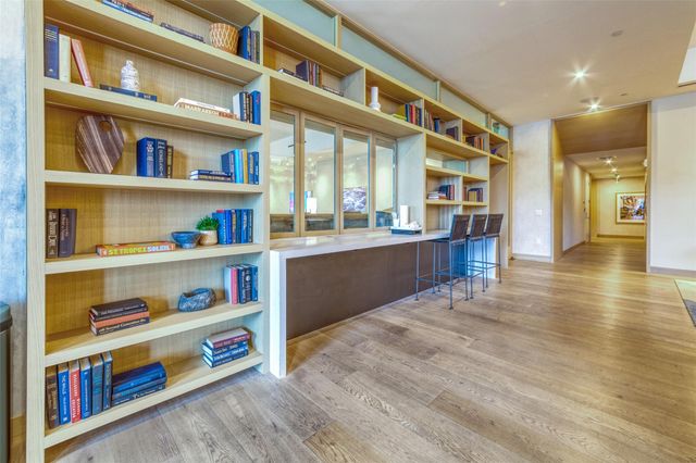 48 East Ave 2211, Austin, TX 78701