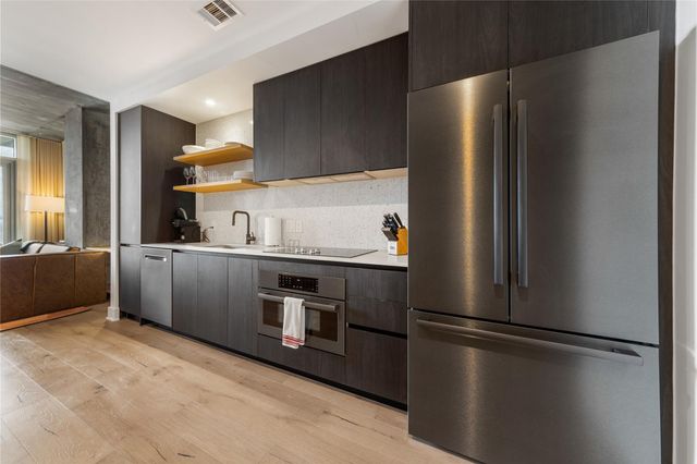 48 East Ave 2211, Austin, TX 78701