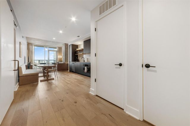 48 East Ave 2211, Austin, TX 78701