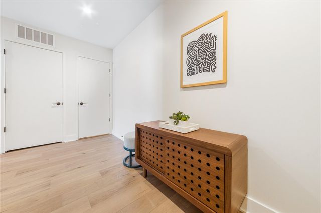 48 East Ave 2211, Austin, TX 78701