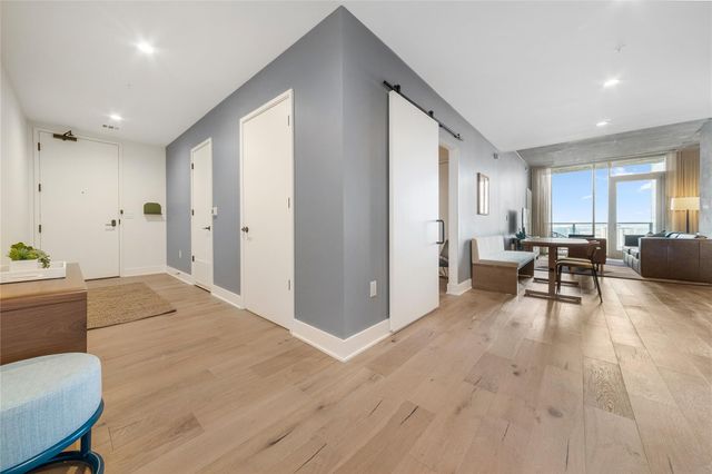 48 East Ave 2211, Austin, TX 78701
