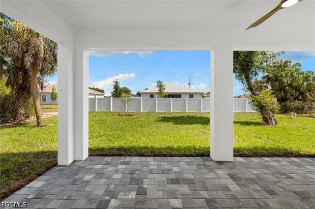 1337 NE 33rd ST, Cape Coral, FL 33909