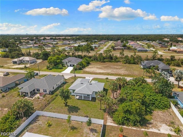 1337 NE 33rd ST, Cape Coral, FL 33909