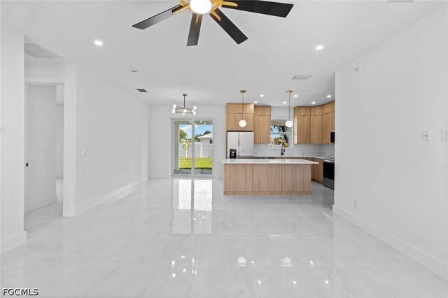 1337 NE 33rd ST, Cape Coral, FL 33909