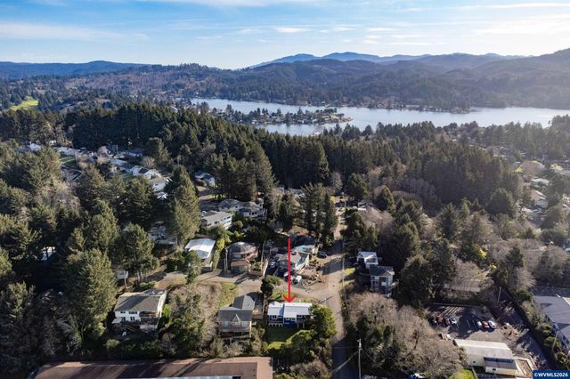 3505 NE Quay Av, Lincoln City, OR 97367