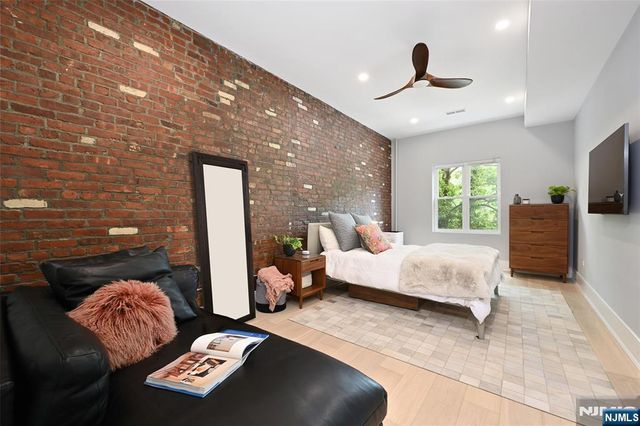 500 Hudson Street 2A, Hoboken, NJ 07030