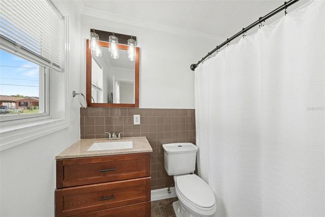 7004 N CAMERON AVENUE, Tampa, FL 33614