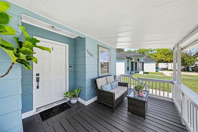 7004 N CAMERON AVENUE, Tampa, FL 33614