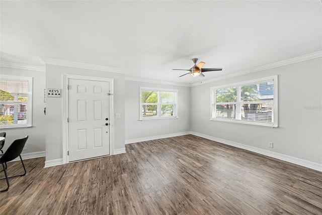 7004 N CAMERON AVENUE, Tampa, FL 33614