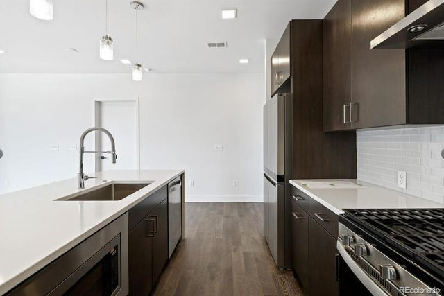 1898 S Bannock Street 401, Denver, CO 80223